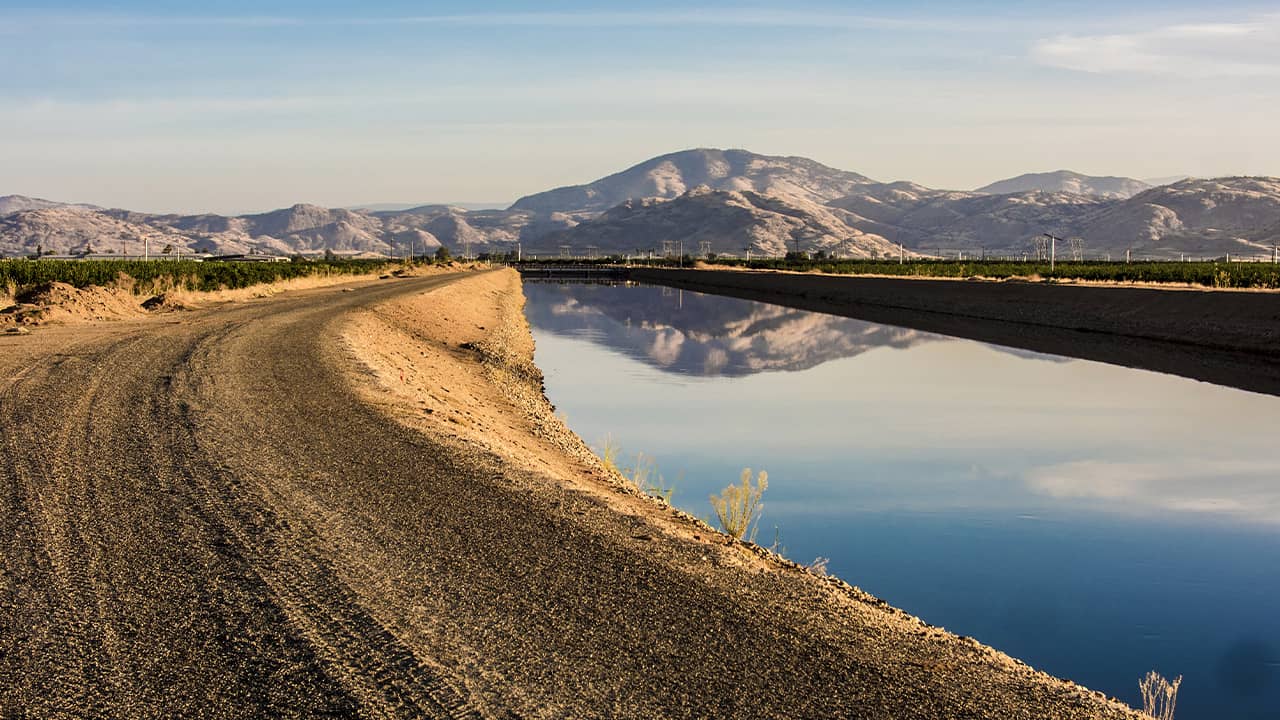 Photo of Friant-Kern Canal Agriculture Landscape