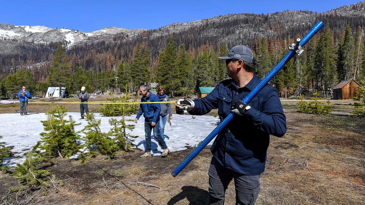 Phillips Station snow survey