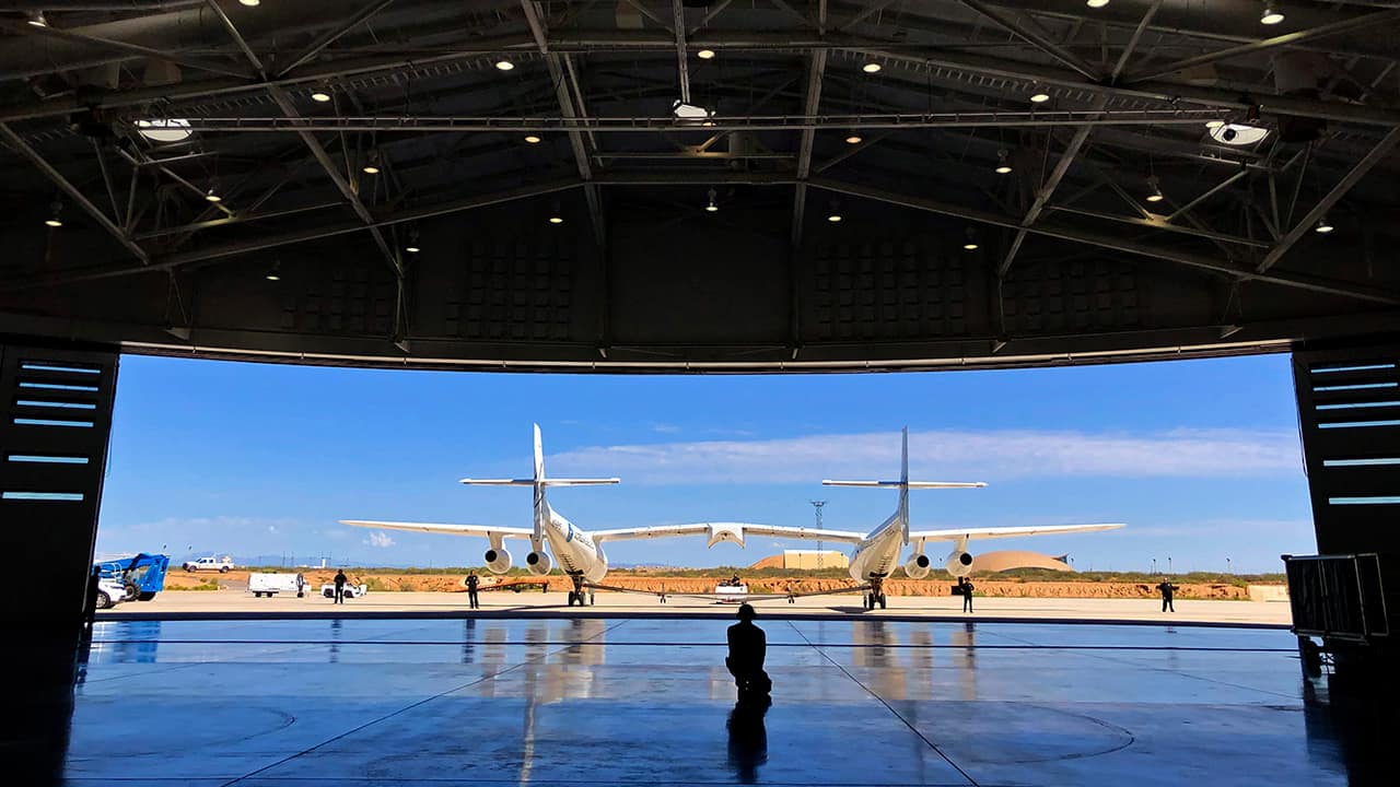 Photo of Virgin Galactic ground crew 