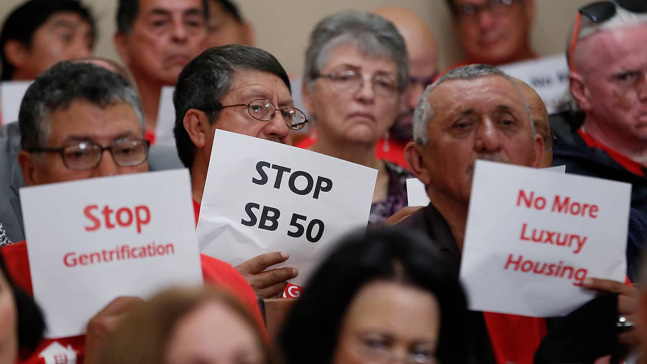 Photo of housing bill opponents