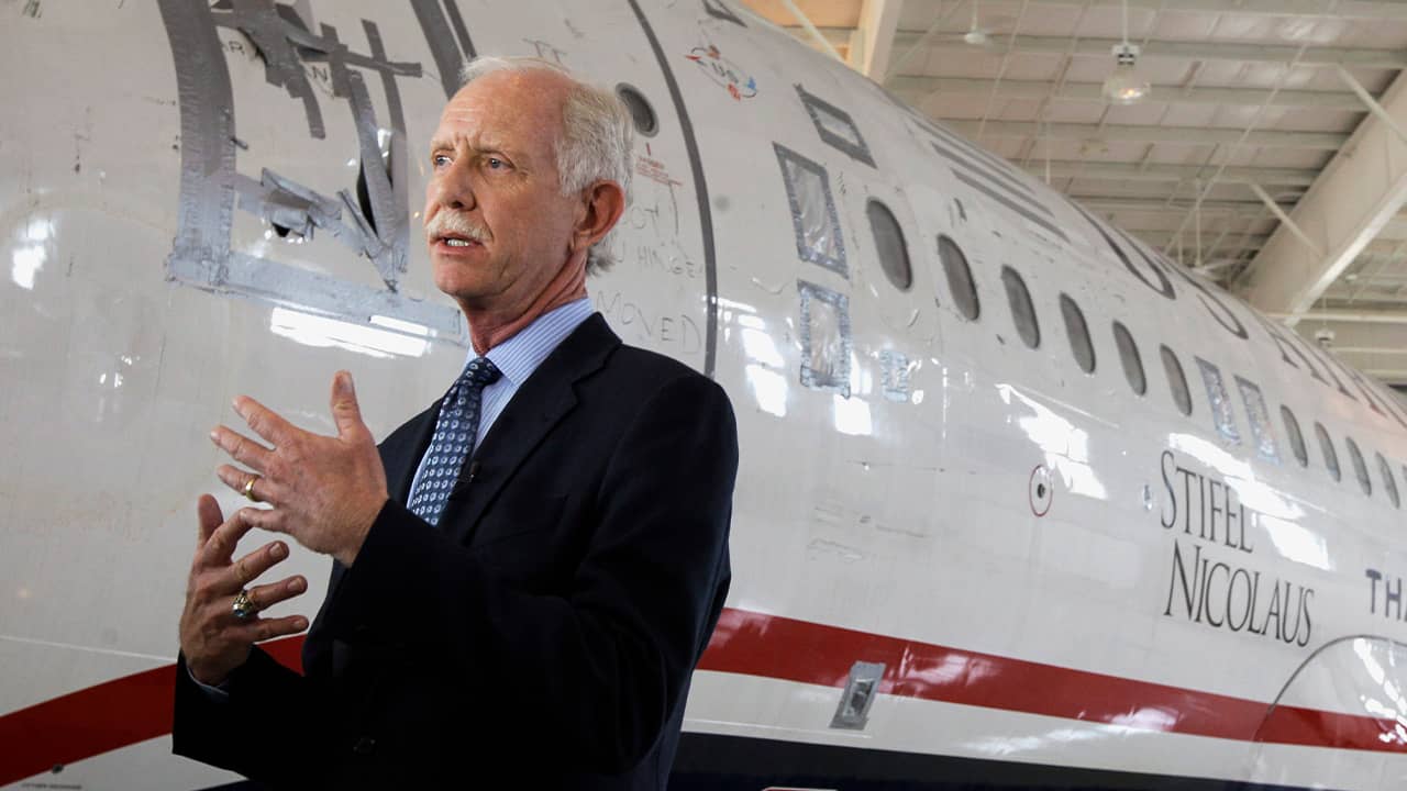 Photo of Chelsey "Sully" Sullenberger talking to the media