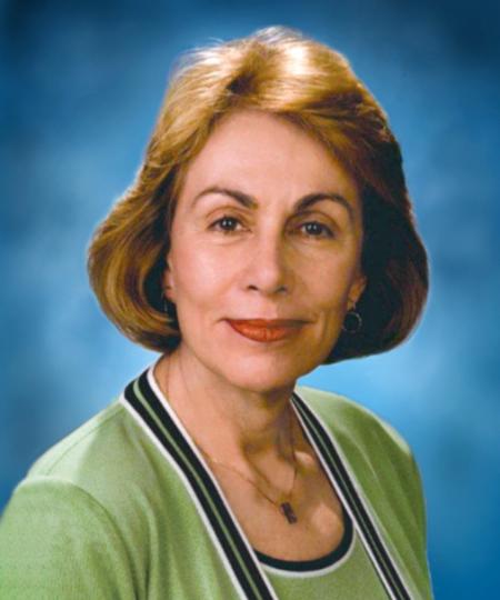 Portrait of Sunne Wright McPeak