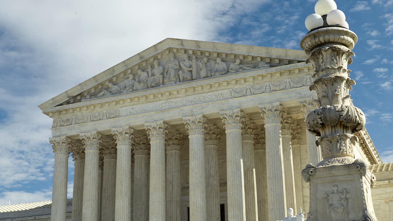 Photo of the Supreme Court building