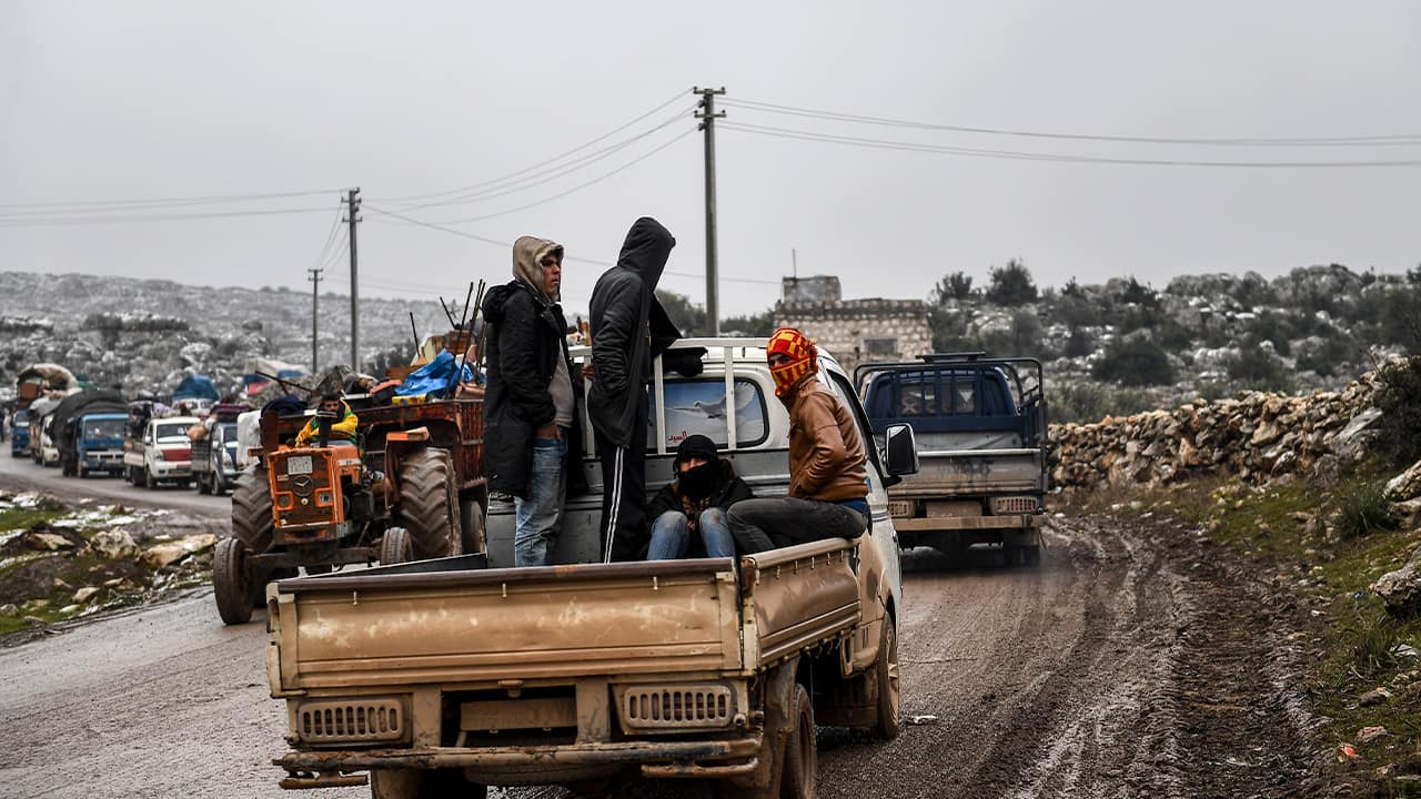 Photo of Syrian civilians fleeing 