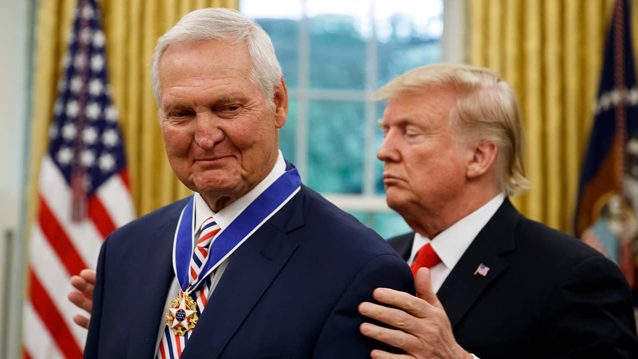 Photo of Jerry West and President Donald Trump