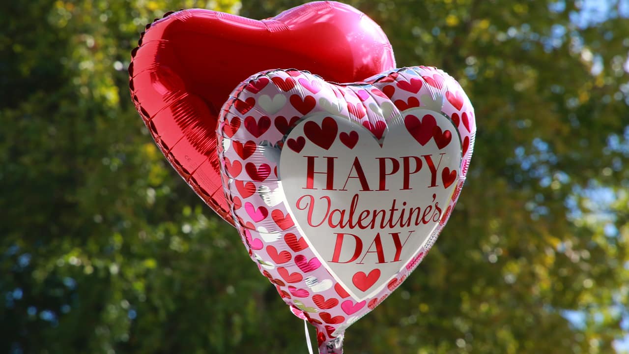 Photo of heart shaped balloons