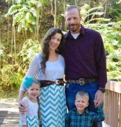 Photo of fallen firefighter Braden Varney and his family