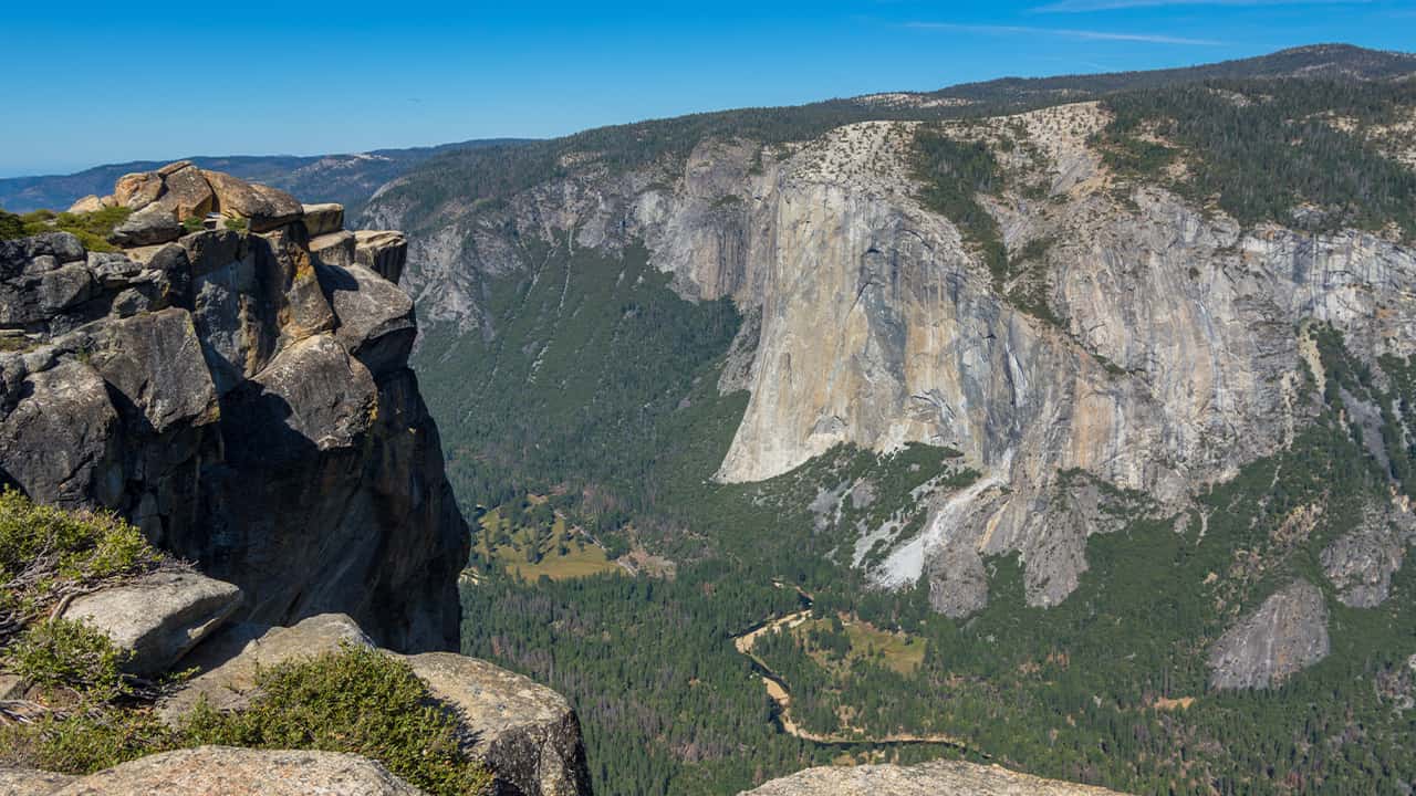 Photo of view from Taft Point, Yosemite 