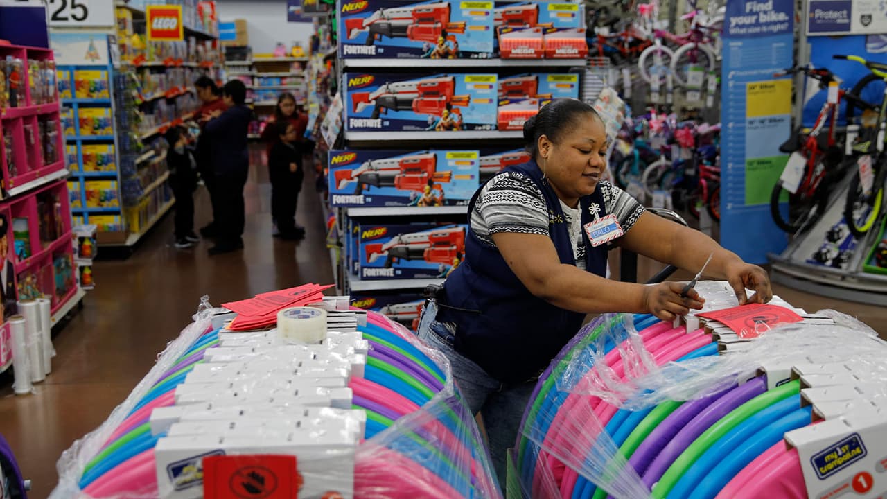 Photo of a worker at Walmart