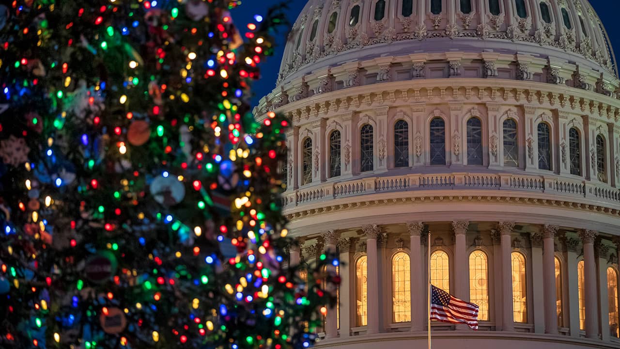 Photo of the Capitol at twilight