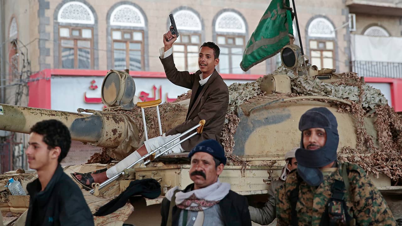 Photo of Shiite fighters
