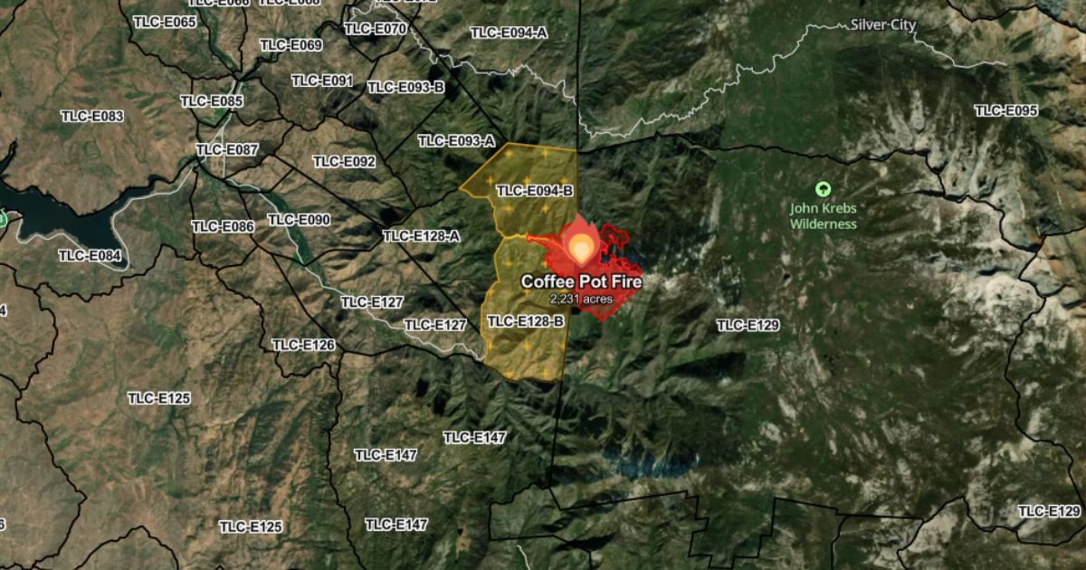 Firefighter Injured as Coffee Pot Fire Scorches 2,231 Acres With 0% ...