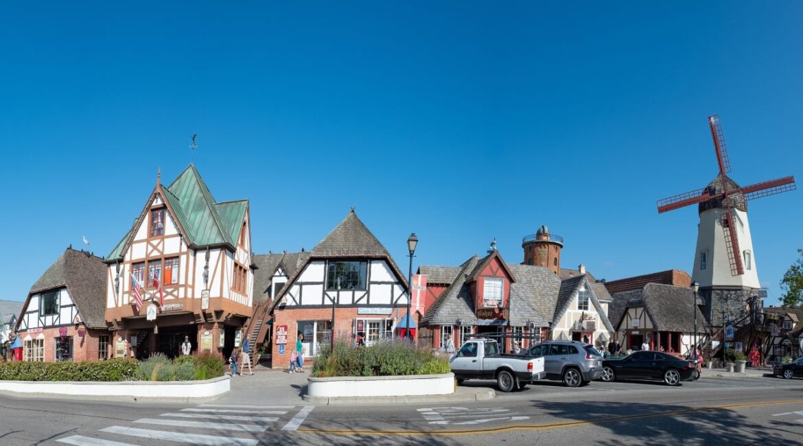 A satirical petition calling for Denmark to buy California for $1 trillion has surpassed 200,000 signatures, citing President Trump's past criticisms of the state. (Shutterstock)