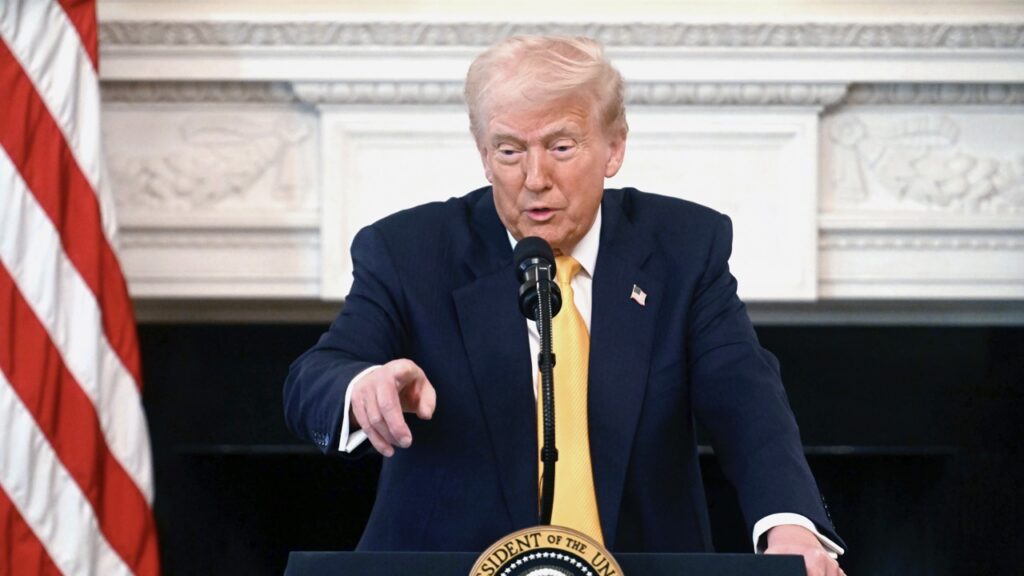 AP Sues 3 Trump Administration Officials, Citing Freedom of Speech - GV ...
