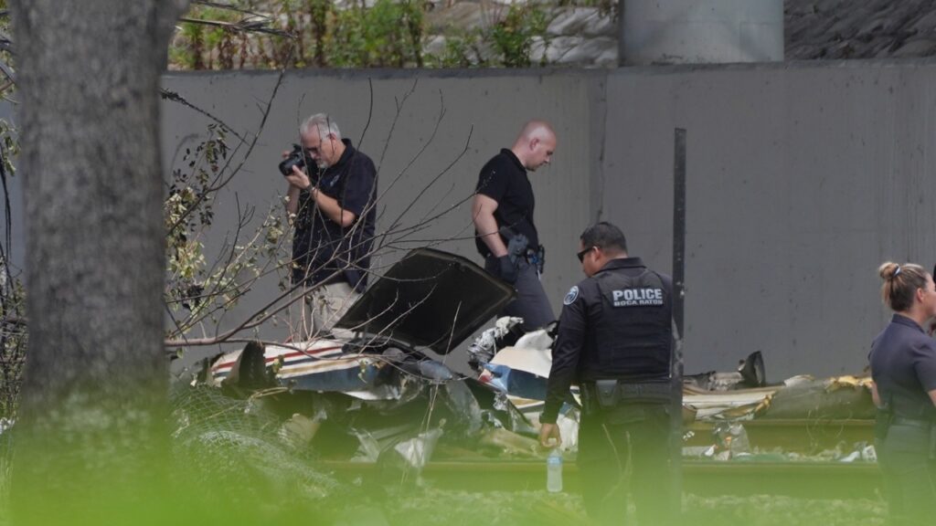 3 People Killed and 1 Injured When Plane Crashes in South Florida Near ...