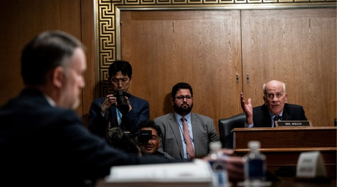 Sen. Peter Welch (D-Vt.) questions Jamieson Greer, the U.S. trade representative, during a Senate Finance Committee hearing to examine President Donald Trump’s trade policy on Capitol Hill in Washington, on Tuesday, April 8, 2025. (Haiyun Jiang/The New York Times)