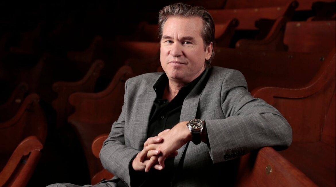 Val Kilmer poses for a portrait, Jan. 9, 2014, in Nashville, Tenn. (AP File)