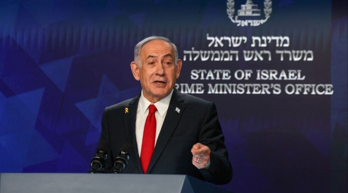 Israeli Prime Minister Benjamin Netanyahu speaks during a press conference, in Jerusalem, May 21, 2025. REUTERS/Ronen Zvulun/Pool