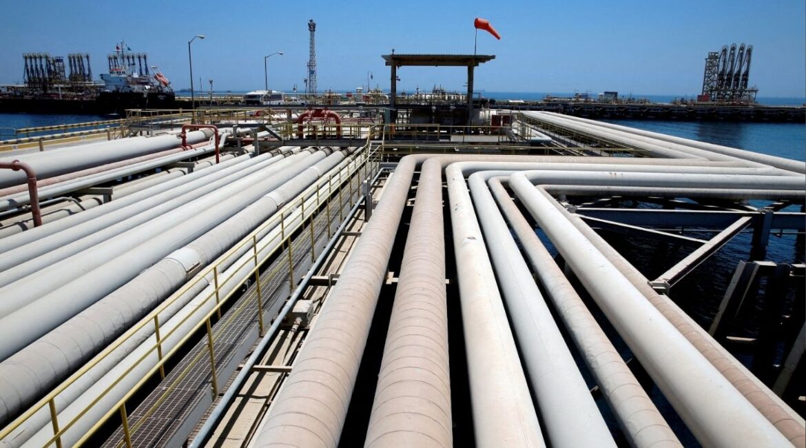 An oil tanker is being loaded at Saudi Aramco's Ras Tanura oil refinery and oil terminal in Saudi Arabia May 21, 2018. (Reuters File)