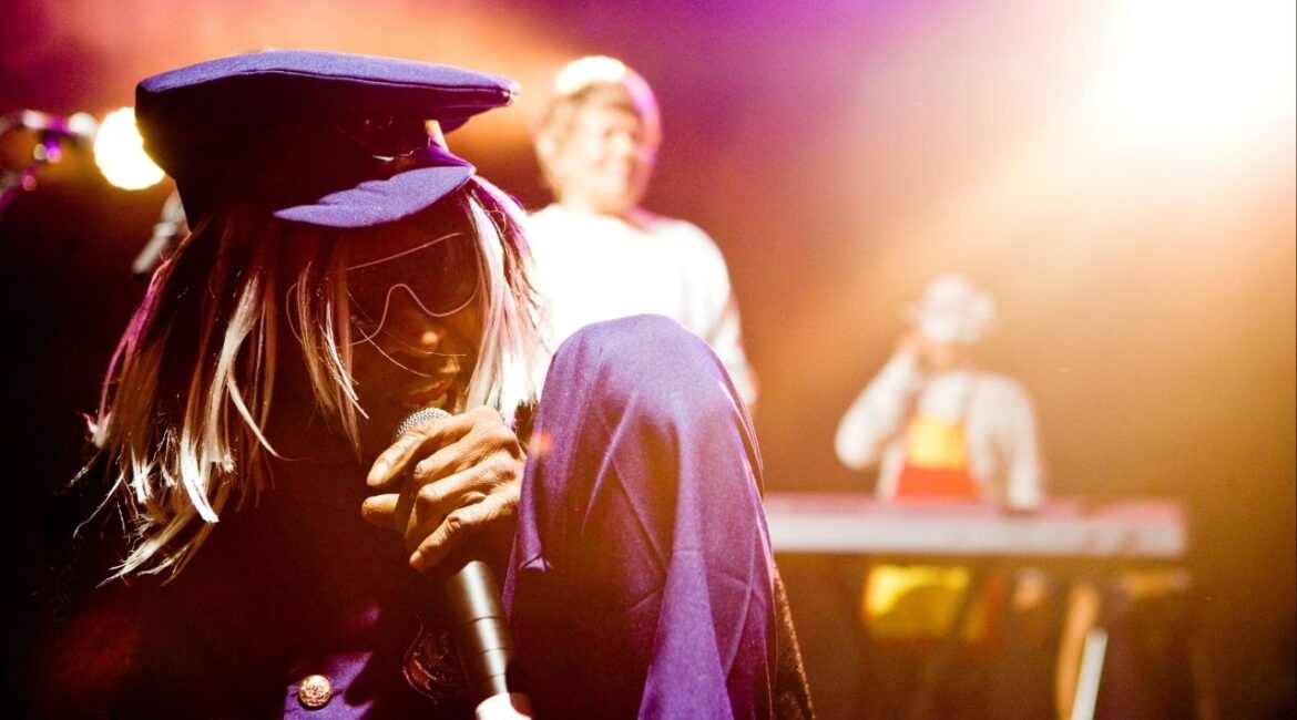 Sly Stone performs at the Coachella Valley Music Festival in Indio, Calif., on April 18, 2010. Stone, the influential, eccentric and preternaturally rhythmic singer, songwriter, multi-instrumentalist and producer whose run of hits in the late 1960s and early ’70s with his band the Family Stone could be dance anthems, political documents or both, has died. He was 82. (Josh Haner/The New York Times)