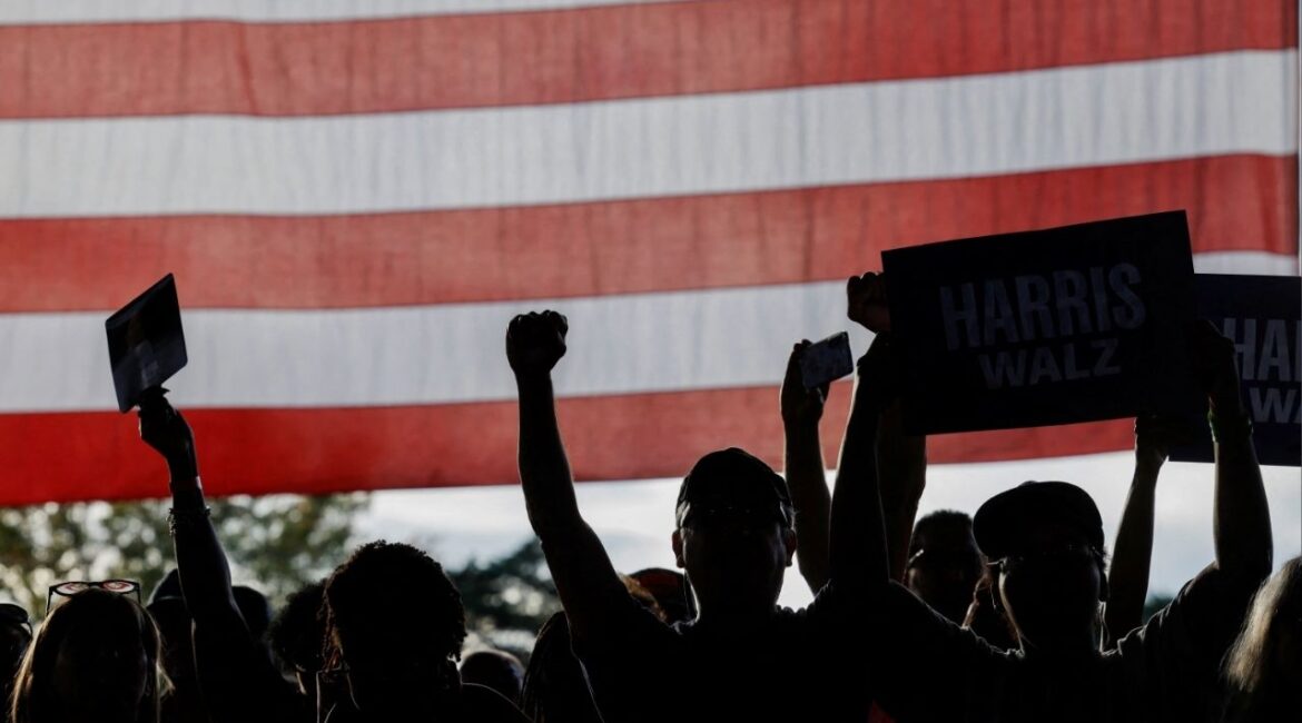Supporters of Democratic presidential nominee and U.S. Vice President Kamala Harris react during a campaign rally in Charlotte, North Carolina, U.S., November 2, 2024. (Reuters/Jonathan Drake)