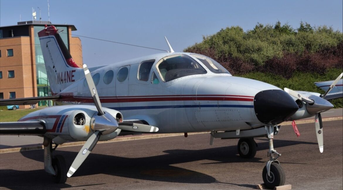 This file photo is of a twin-engine Cessna 414. (Shutterstock)