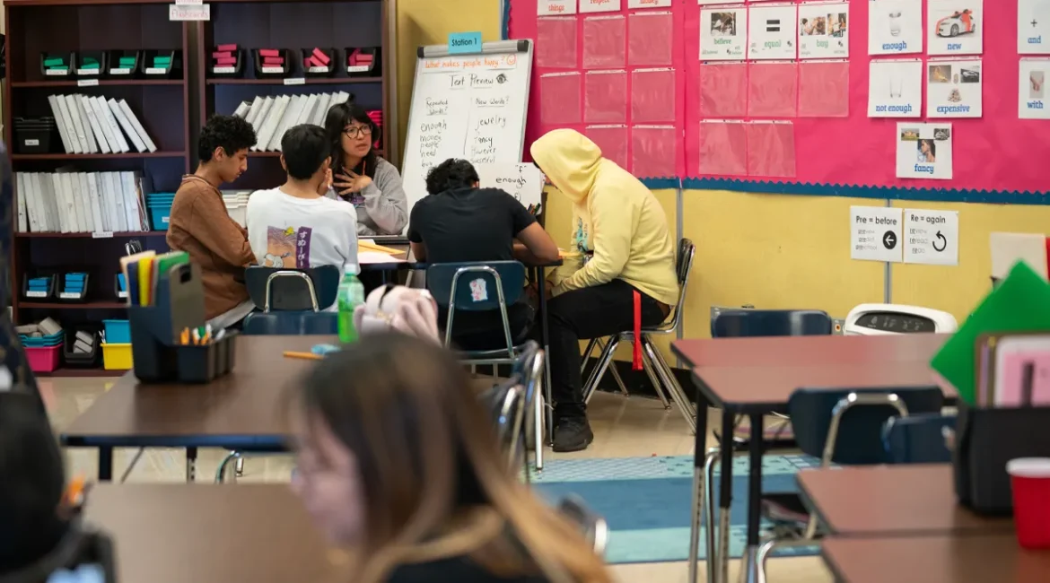 Oakland Students Learning to Read