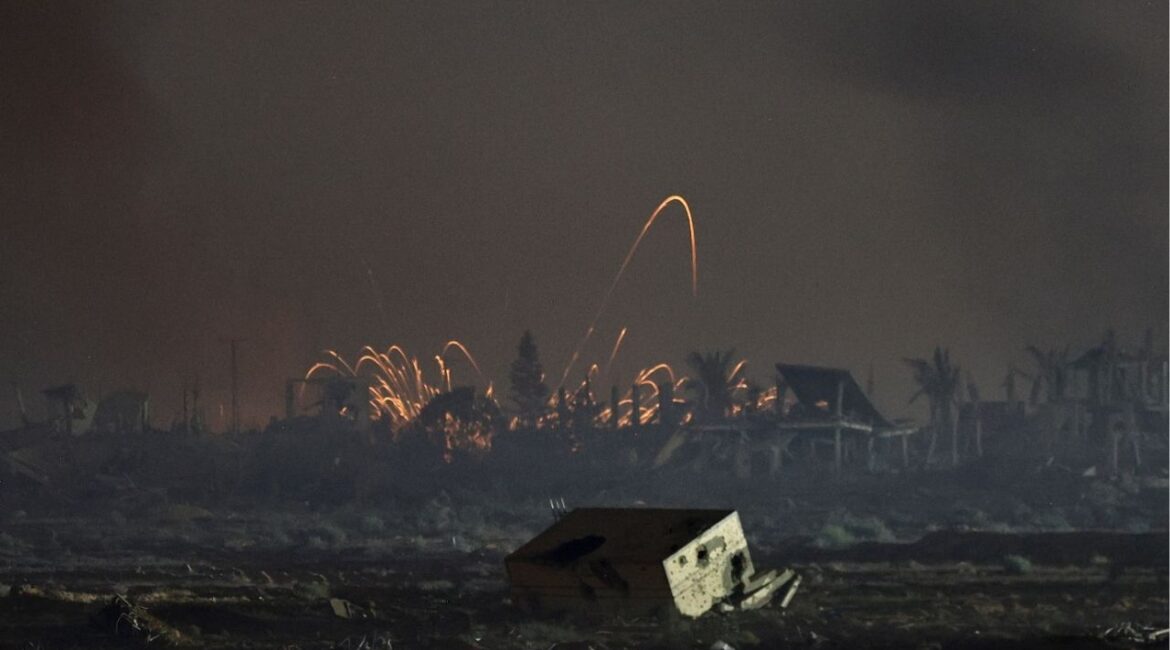An explosion in Gaza is seen from the Israeli side of the Israel-Gaza border, July 24, 2025. (Reuters/Amir Cohen)
