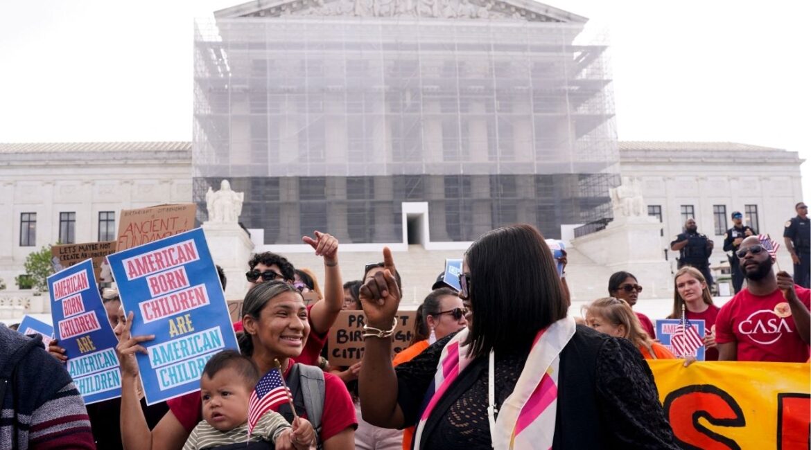 Demonstrators rally on the day the Supreme Court justices hear oral arguments over U.S. President Donald Trump's bid to broadly enforce his executive order to restrict automatic birthright citizenship, during a protest outside the U.S. Supreme Court in Washington, D.C., U.S., May 15, 2025. (Reuters File)