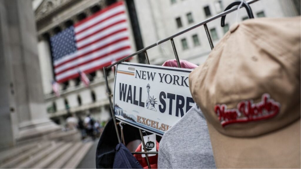 Wall Street Opens Higher on First Trading Day of 2026 - GV Wire