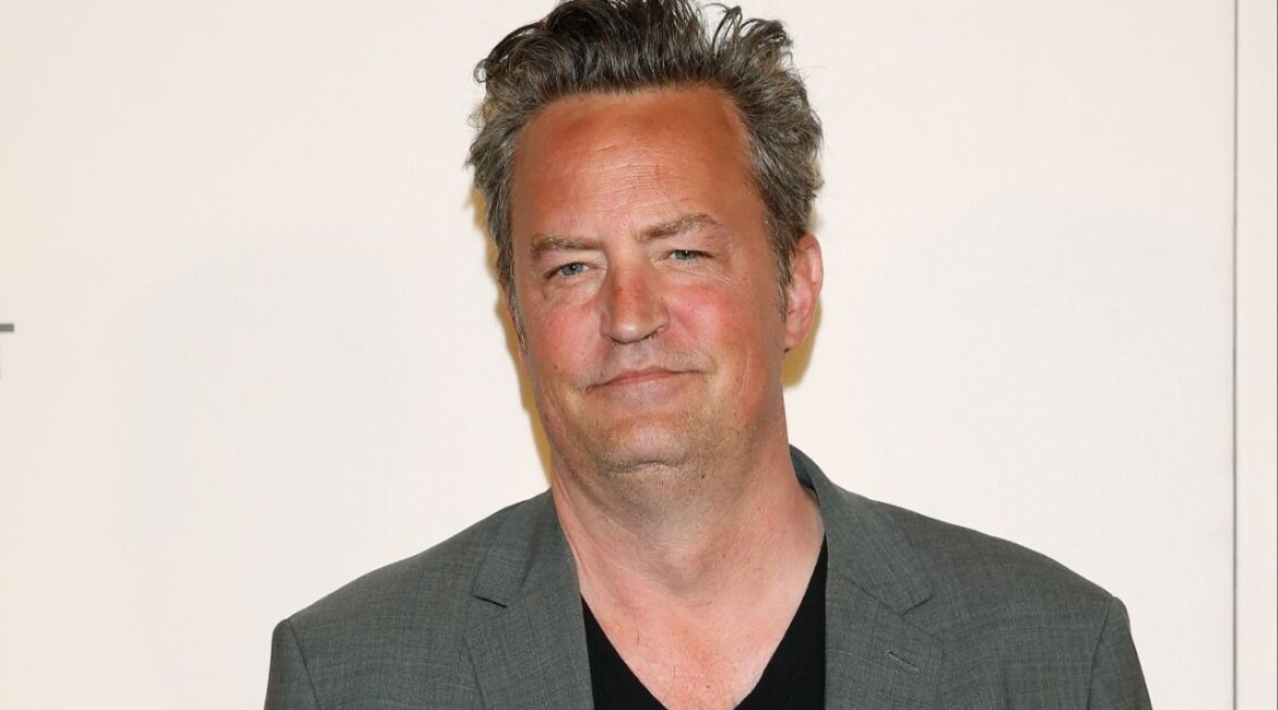 Actor Matthew Perry arrives for 'The Circle' premiere at the Tribeca Film Festival in the Manhattan borough of New York, New York, U.S. April 26, 2017. (Reuters File)