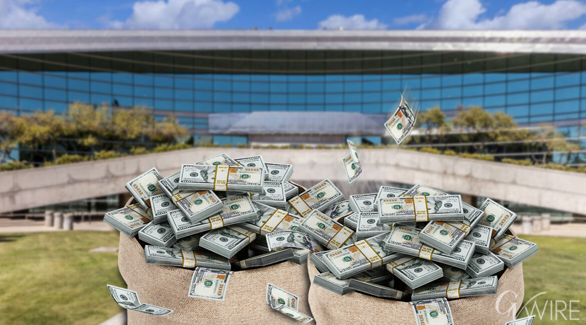 Fresno city hall with council campaign finance money