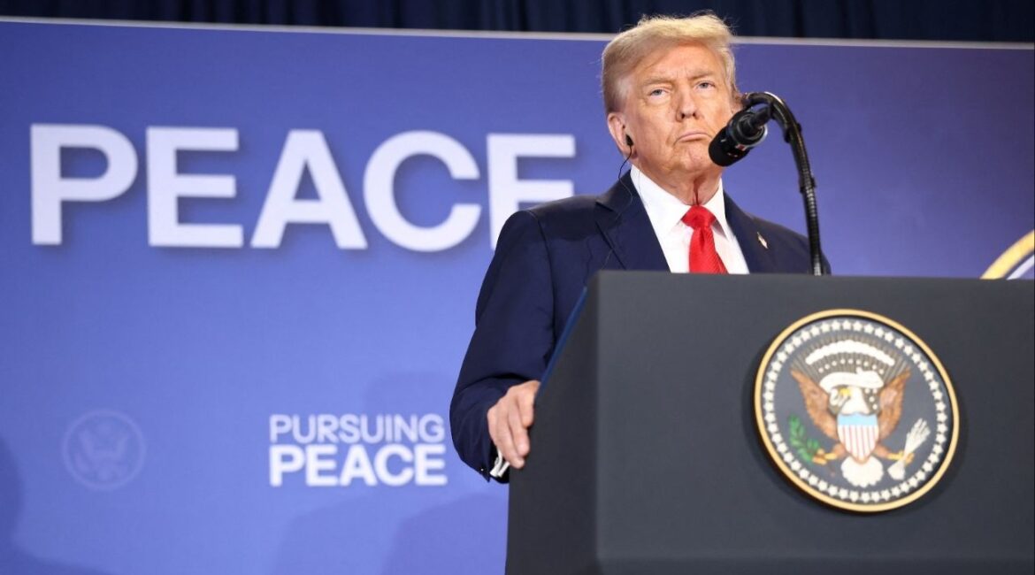 President Donald Trump holds a press conference following his meeting with Russian President Vladimir Putin to negotiate an end to the war in Ukraine, at Joint Base Elmendorf-Richardson, in Anchorage, Alaska, U.S., August 15, 2025. REUTERS/Kevin Lamarque