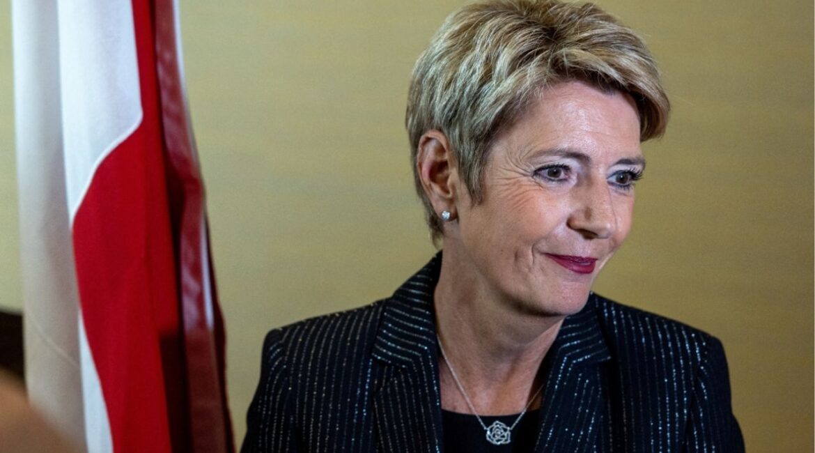 Swiss President Karin Keller-Sutter talks to the medias after a news conference, after meeting in separate bilateral meetings with Chinese and U.S. delegations ahead of trade talks in Geneva, Switzerland, May 9, 2025. (Reuters File)