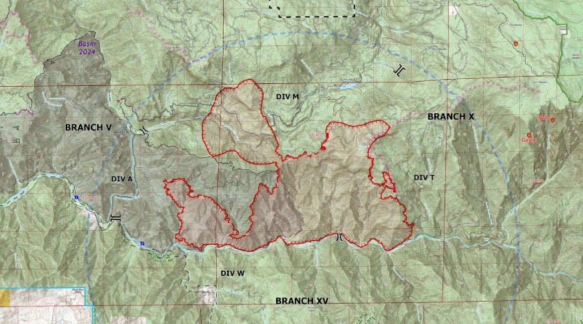 The Garnet Fire in Sierra National Forest grew to about 8,500 acres overnight, fueled by thunderstorms and strong winds, while firefighters focus on protecting infrastructure and preventing the blaze from crossing the Kings River. (U.S. Forest Service)