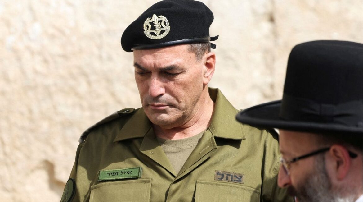 The new Chief of the General Staff, Lieutenant General Eyal Zamir, visits the Western Wall, Judaism's holiest prayer site, in Jerusalem's Old City, March 5, 2025. (Reuters File)