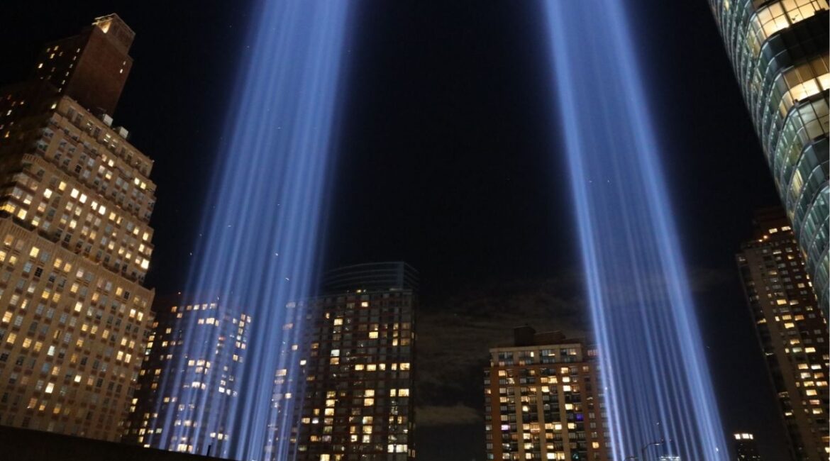 9/11 memorial (Shutterstock)