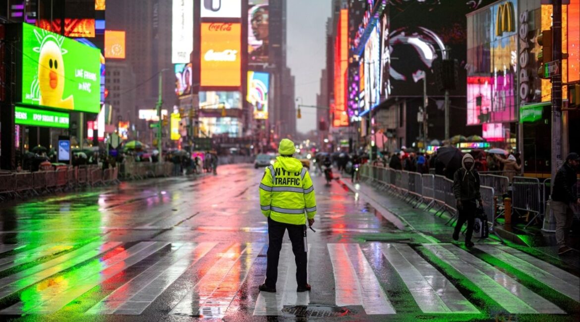 A New York police officer directs traffic at Times Square in Manhattan in New York City, U.S., December 28, 2024. (Reuters File)