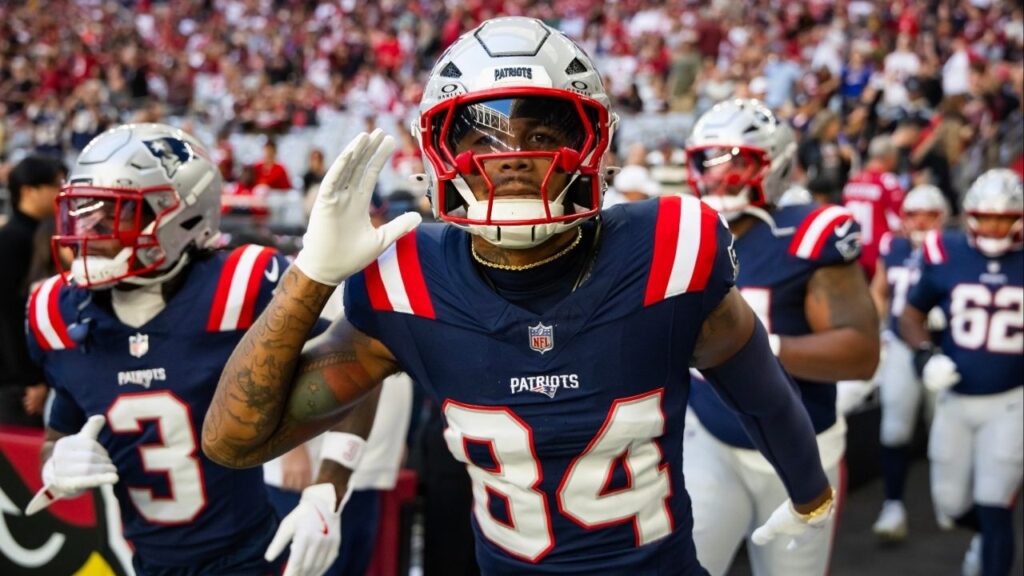Dec 15, 2024; Glendale, Arizona, USA; New England Patriots wide receiver Kendrick Bourne (84) against the Arizona Cardinals at State Farm Stadium. (Mark J. Rebilas-Imagn Images)
