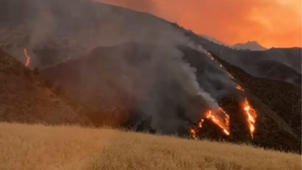 Fresno County authorities lifted all evacuation orders Friday as the Salt 14-2 Fire near Coalinga reached full containment, though hazards and firefighting operations remain in the area. (CalFire)