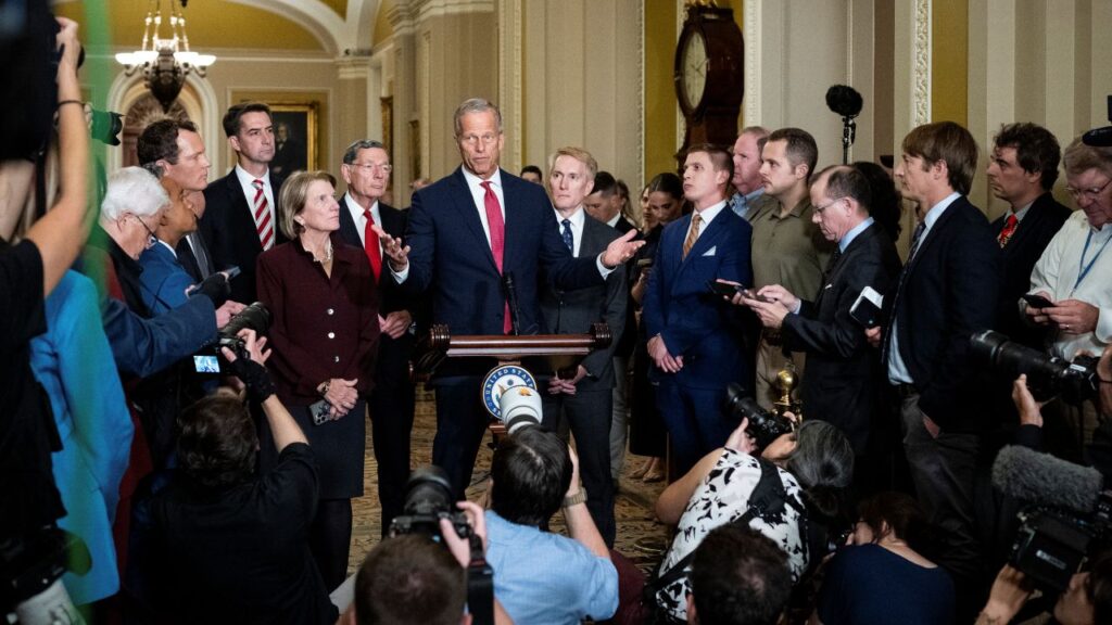Senate Majority Leader John Thune, Government Shutdown