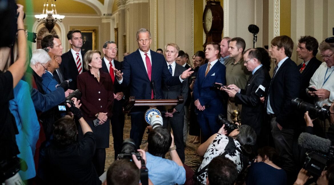 Senate Majority Leader John Thune, Government Shutdown