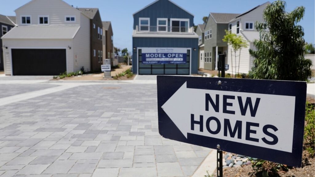 Newly constructed single family homes are shown for sale in Encinitas, California, U.S., July 31, 2019. (Reuters File)