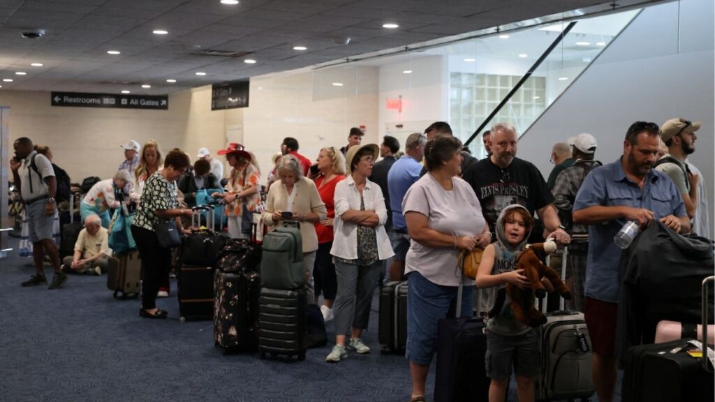 Passengers wait at Milwaukee Mitchell International Airport in Milwaukee, Wisconsin, U.S., July 19, 2024. (Reuters File)