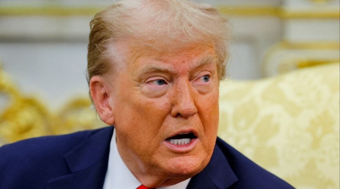 President Donald Trump reacts as he and the President of Poland Karol Nawrocki (not pictured) meet in the Oval Office at the White House in Washington, D.C., U.S., September 3, 2025. (Reuters/Brian Snyder)