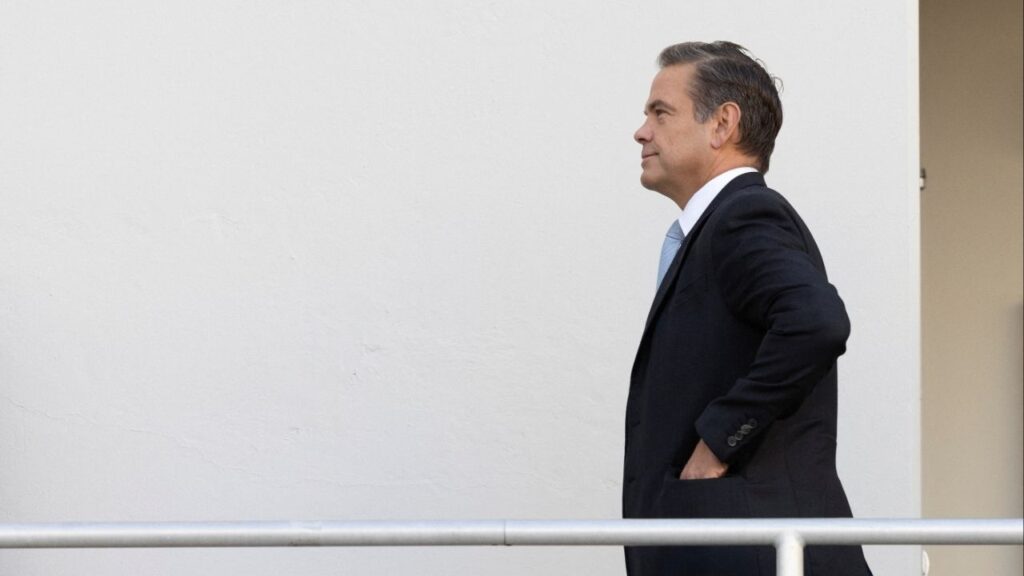 Rupert Murdoch's son Lachlan Murdoch walks on the day of the hearing on the contentious matter of succession of Rupert Murdoch's global television and publishing empire, in Reno, Nevada, U.S. September 23, 2024. (Reuters File)