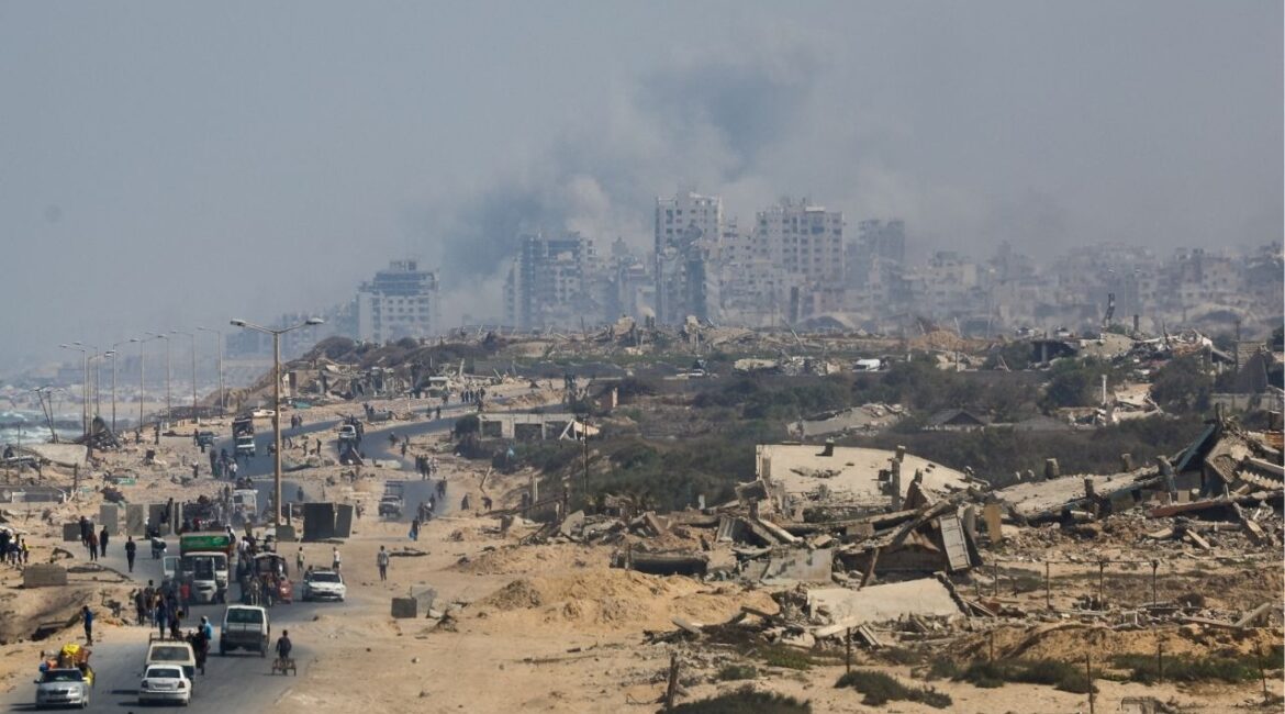 Smoke rises during an Israeli military operation in Gaza City, as seen from the central Gaza Strip September 27, 2025. (Reuters/Mahmoud Issa)