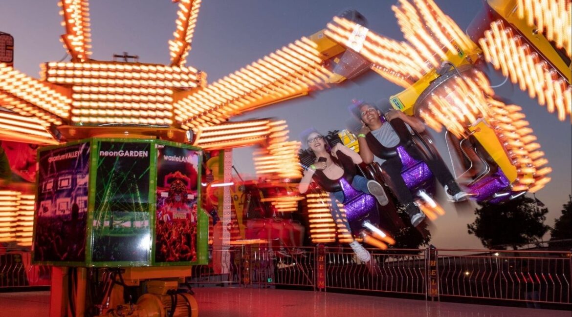 The fun continues under the lights of the Tulare County Fair on Thursday, September 12, 2019. (USA Today Network via Reuters)