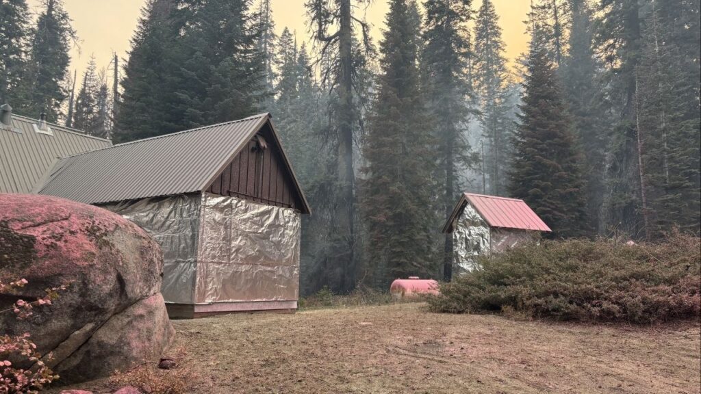 The lightning-sparked Garnet Fire in Fresno County has burned 34,138 acres and remains 14% contained as crews strengthen containment lines. (U.S. Forest Service)