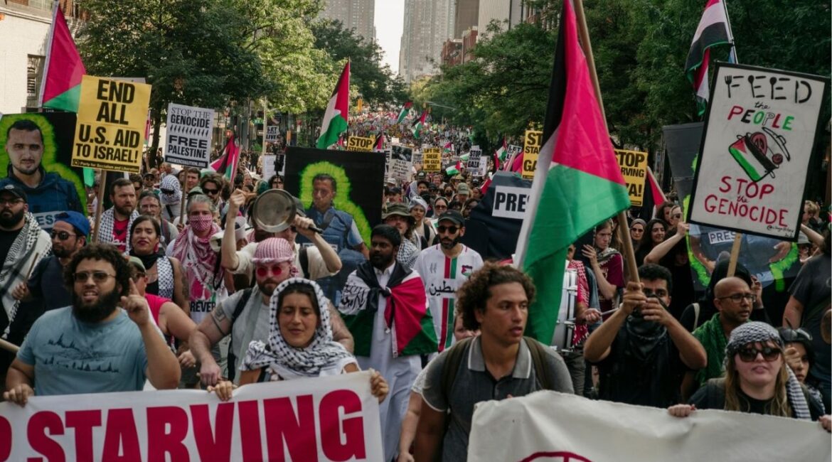 Thousands of demonstrators attend a rally in Manhattan calling for an end to Israel’s war in Gaza, Aug. 17, 2025. A majority of American voters now oppose sending additional economic and military aid to Israel, a stunning reversal in public opinion since the Oct. 7, 2023, attacks. (Scott Heins/The New York Times)